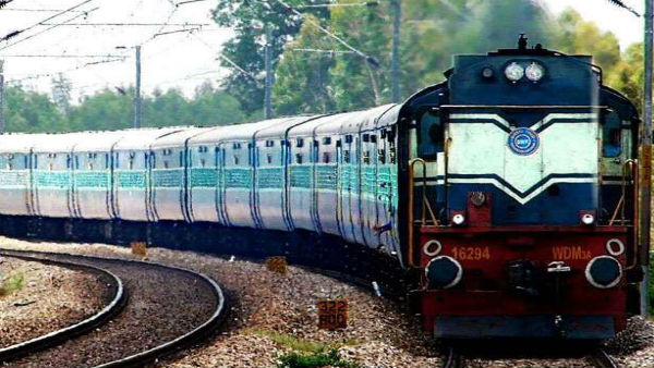 महाराष्ट्रः कोरोना के बढ़ते संक्रमण के बीच सेंट्रल रेलवे ने 106 नई ट्रेनों का किया ऐलान | Muzaffarnagar Bulletin